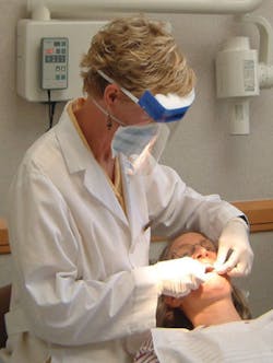 1505dechr P02 1505dechr P02