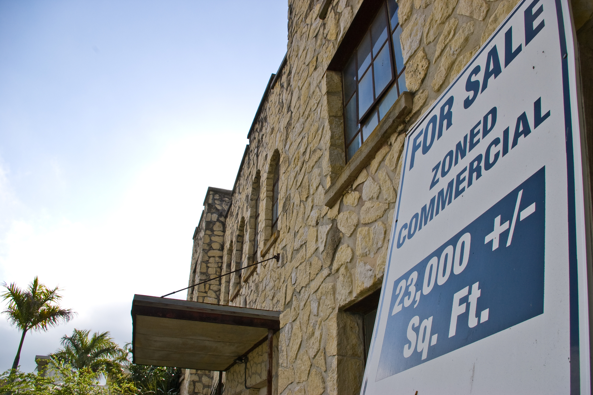 Commercial Building For Sale