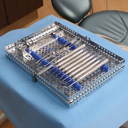 1606dehhh P03 1606dehhh P03