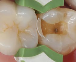 1803delow P02 1803delow P02