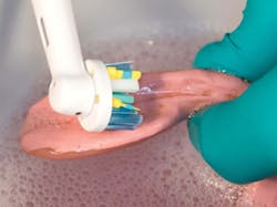 1805deahu P04b 1805deahu P04b