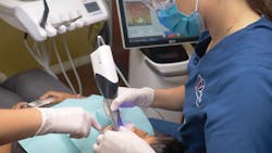 Figure 2: Preoperative digital impression with CEREC Primescan of both upper and lower arches Figure 2: Preoperative digital impression with CEREC Primescan of both upper and lower arches