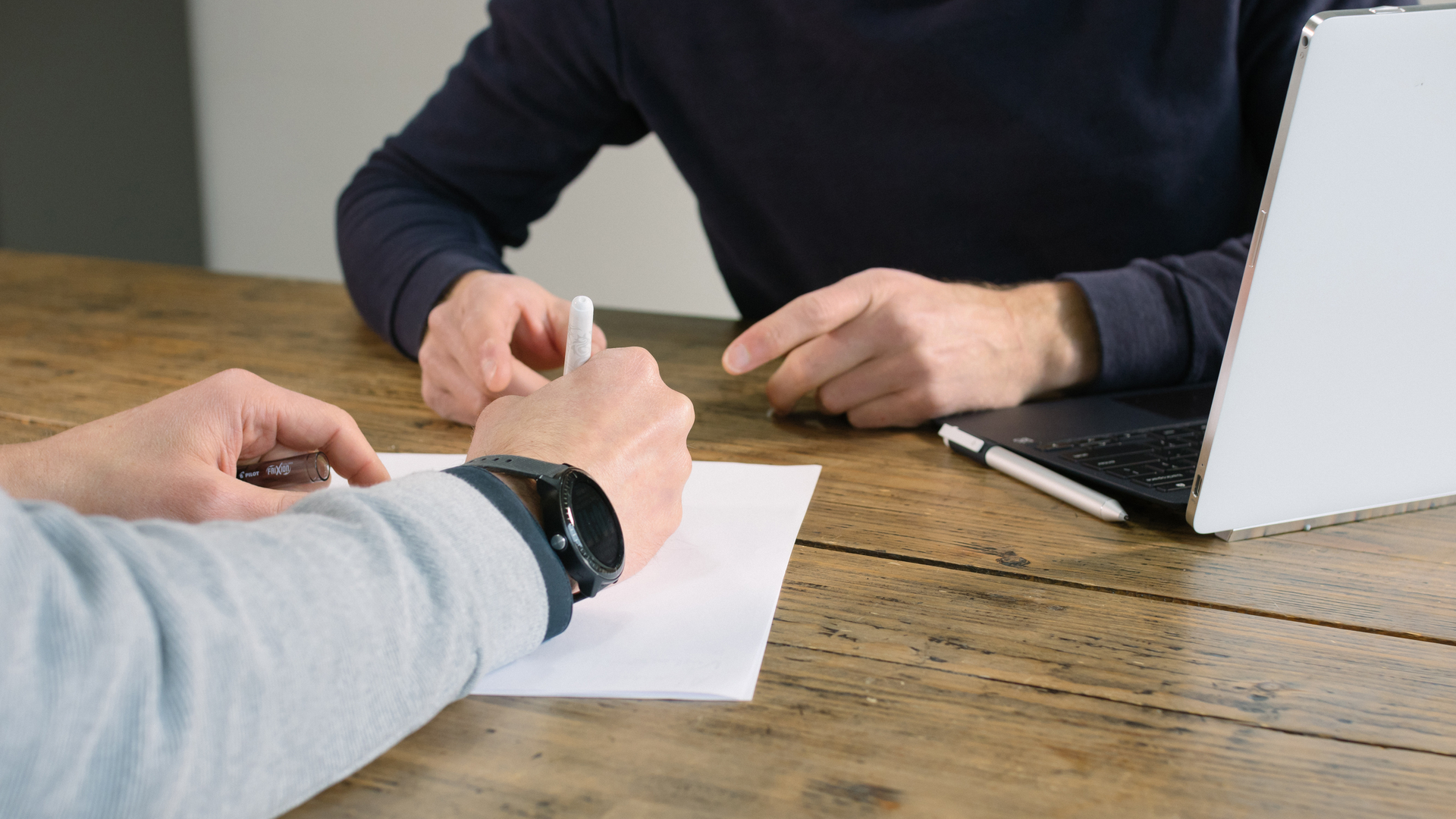 2105 De Cric P01 6064abd800ed5