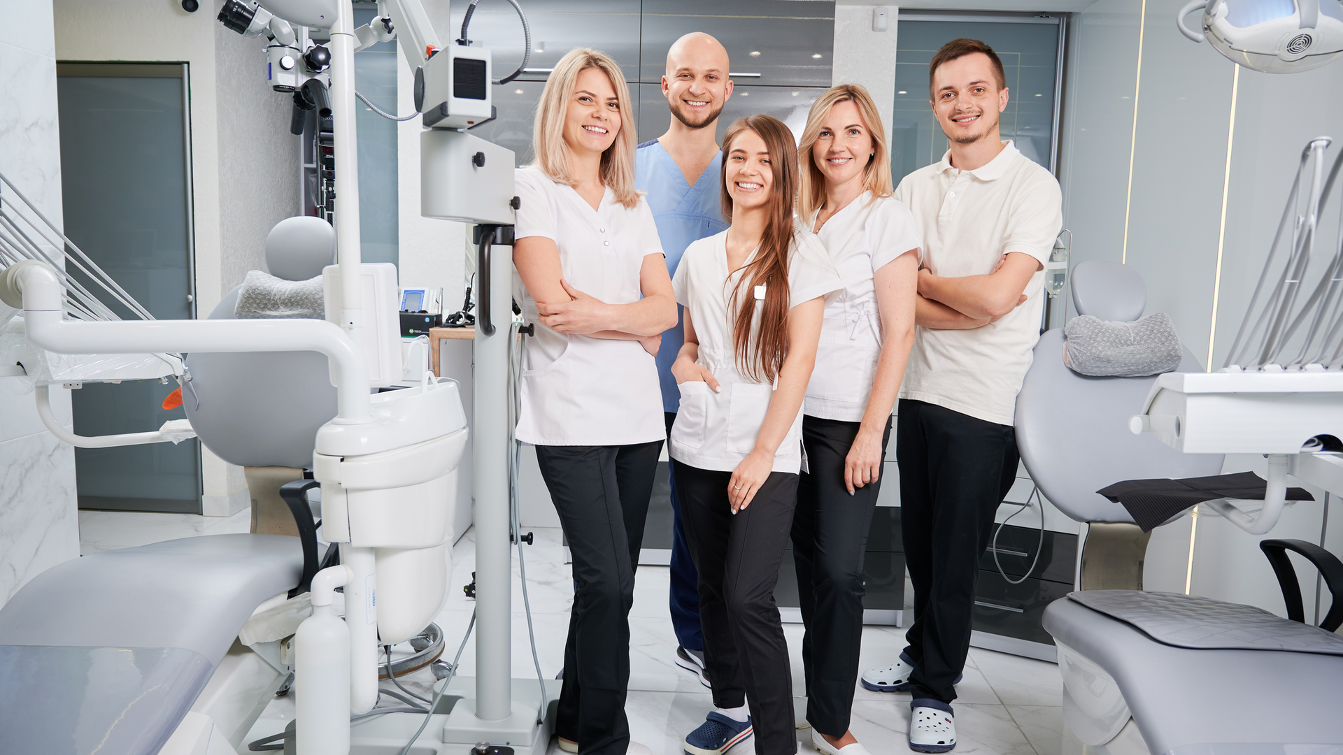 Happy Dental Team 615efcf32be68