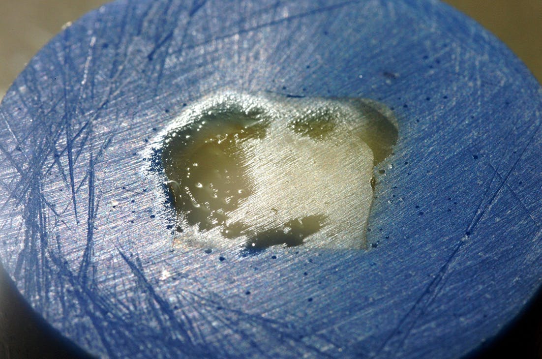 Figure 2: Standing water on dentin will lower bond strengths. Saturated dentin with no standing water is ideal. Figure 2: Standing water on dentin will lower bond strengths. Saturated dentin with no standing water is ideal.