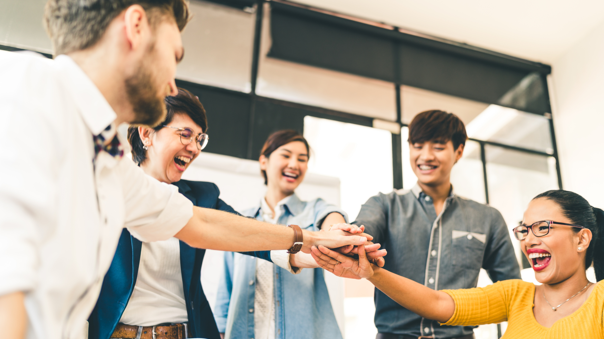 Happy Dental Team 6501d4af77867