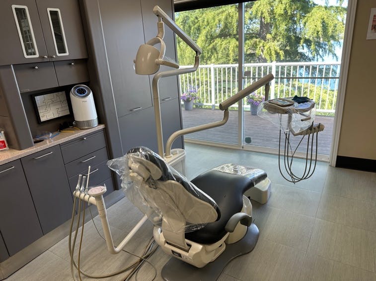 Figure 7: Shoreview Dental LLC fee-for-service treatment room.