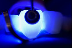 Figure 13: Final light curing. Figure 13: Final light curing.